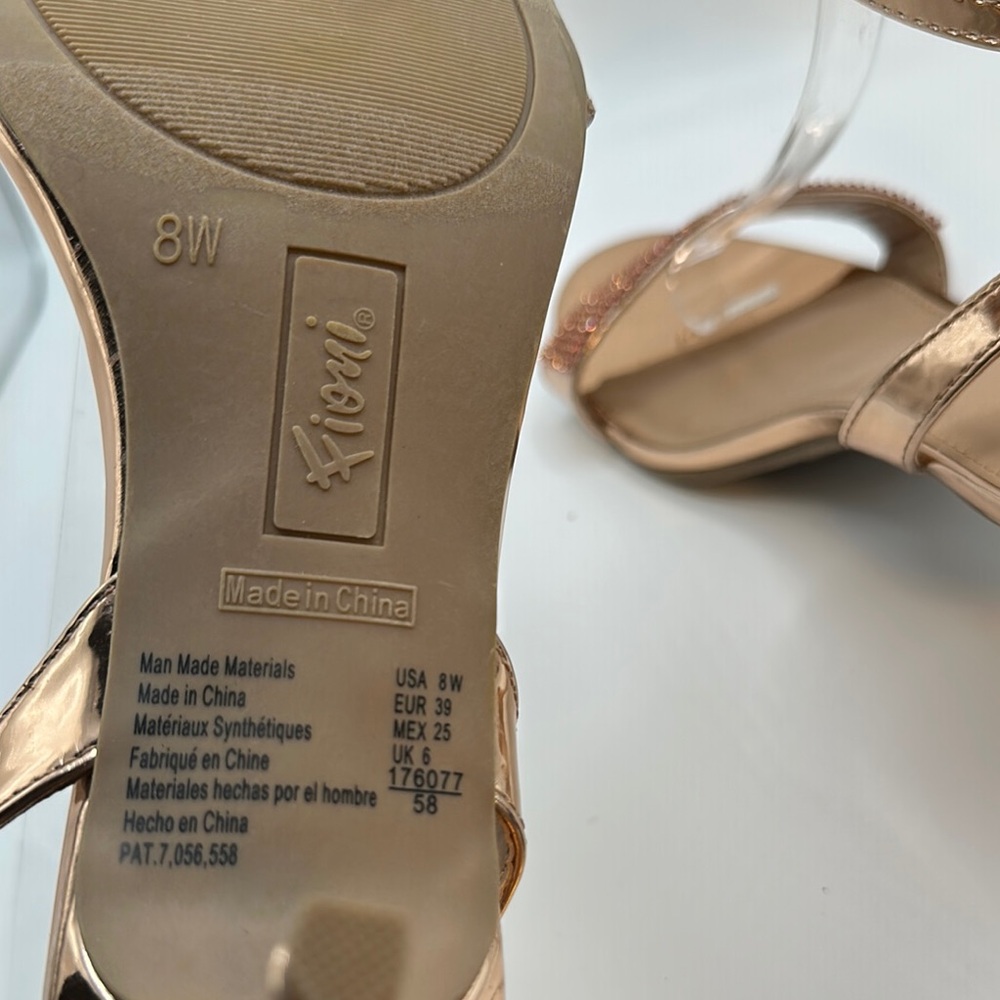 FIONI Sz 8 Rose Gold Rhinestone Heels Shimmery Patent Finish Ankle Strap NEW - Picture 6 of 7